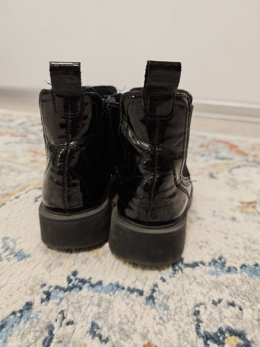 Zara 29 Botki jesienno zimowe buty dziewczęce lakierowane czarne kozak