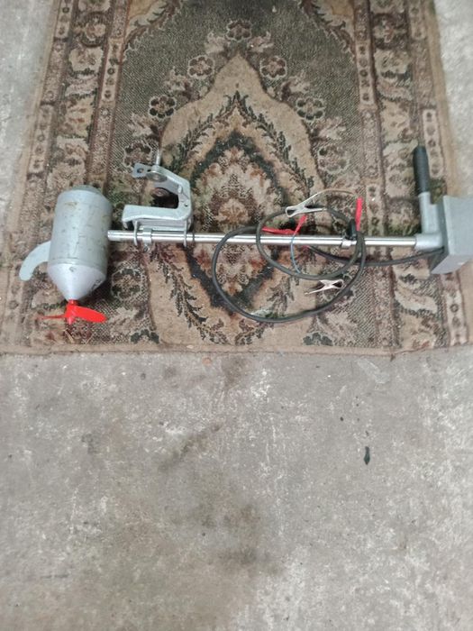 Silnik do łódki na 12v