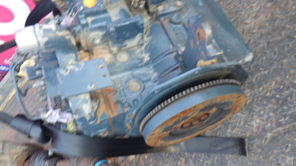 KUBOTA Silnik Spalinowy 3 Cylindrowy Diesel / Kompletny -
