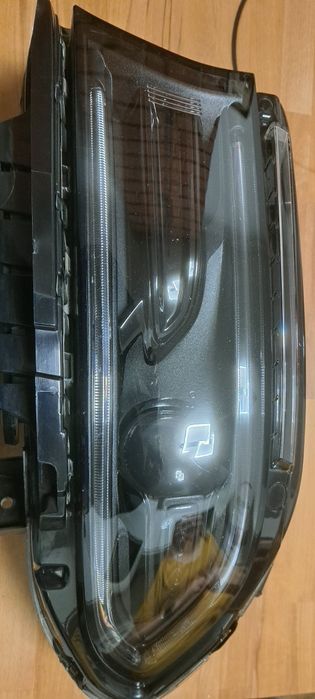 Dodge Charger lampa orginał 2015+. IDEALNA