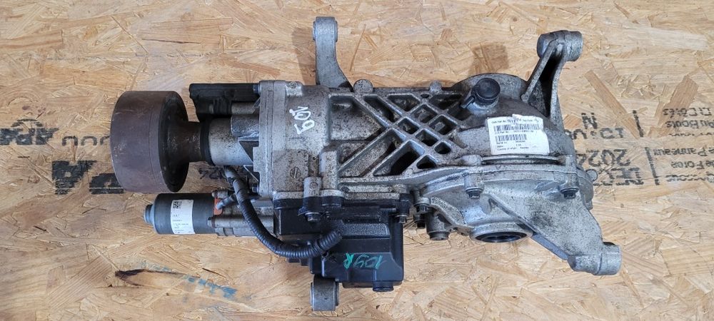 Редуктор заднього моста муфта дифференціал Jaguar E-Pace 2018-2020