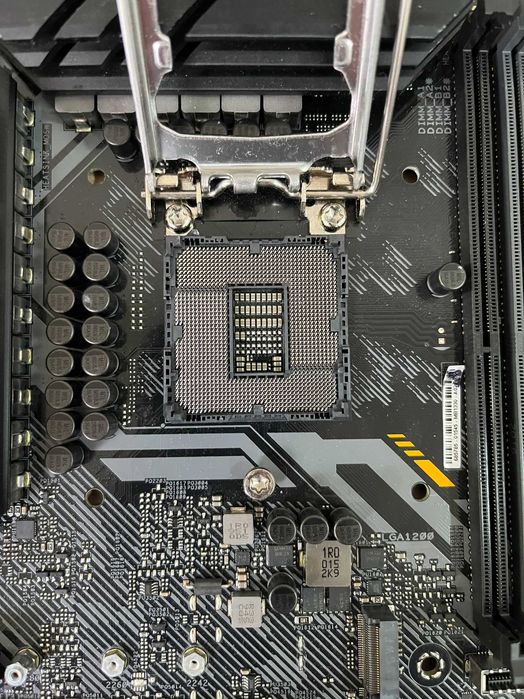 Материнская плата ASUS TUF GAMING Z490-PLUS WiFi s1200 DDR4