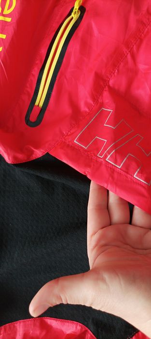 Helly hansen training ultralight ultralekka kurteczka wiatrówka