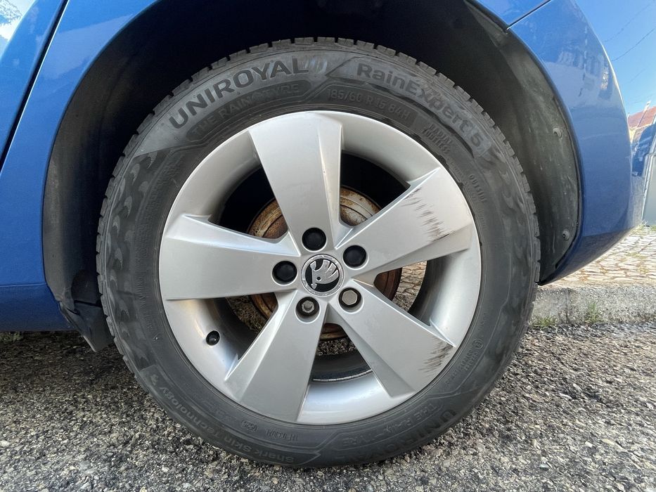 Skoda Fabia 1.0 gasolina