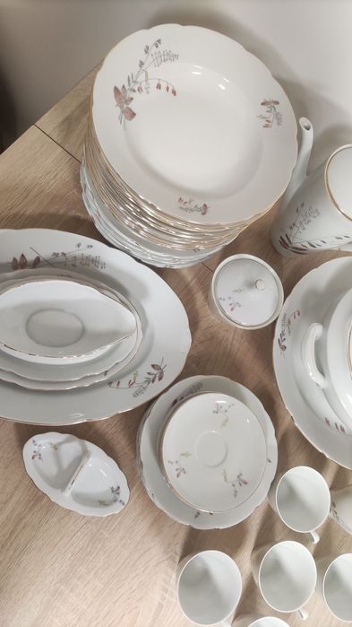 Kolekcja PRL serwis obiadowo-kawowy Ćmielów kwiatowy