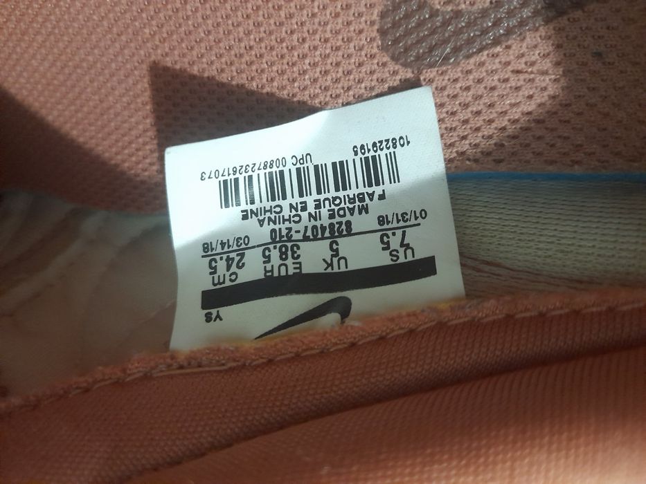 Оригинал Кроссовки женские Nike Internationalist, 38,5( 24,5 см)