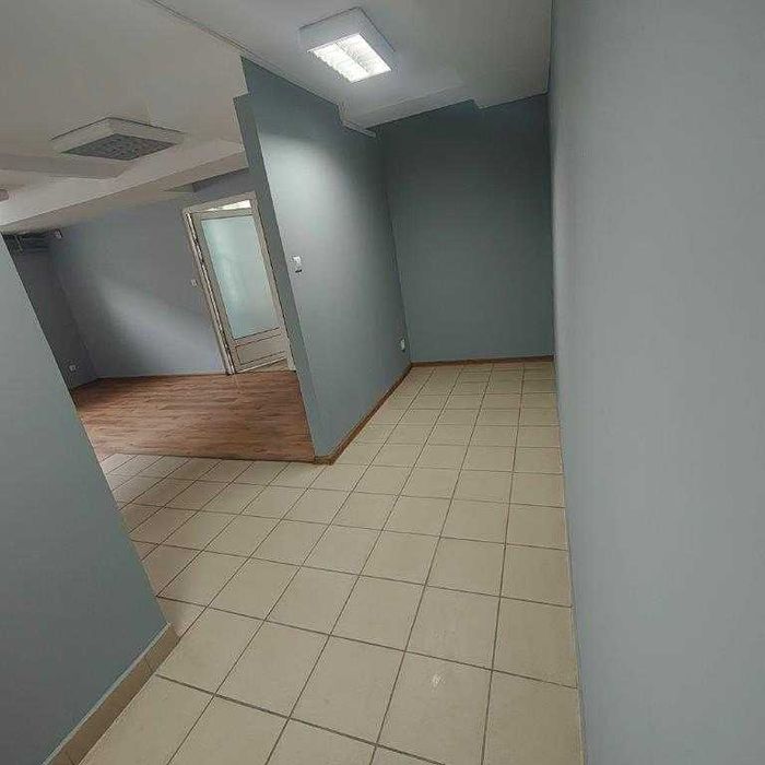 Biuro 45 m2 przy ul. Głównej