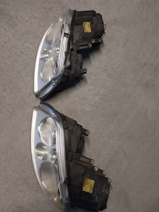 Ópticas  Originais Vw Touran 2.0 Tdi Highline