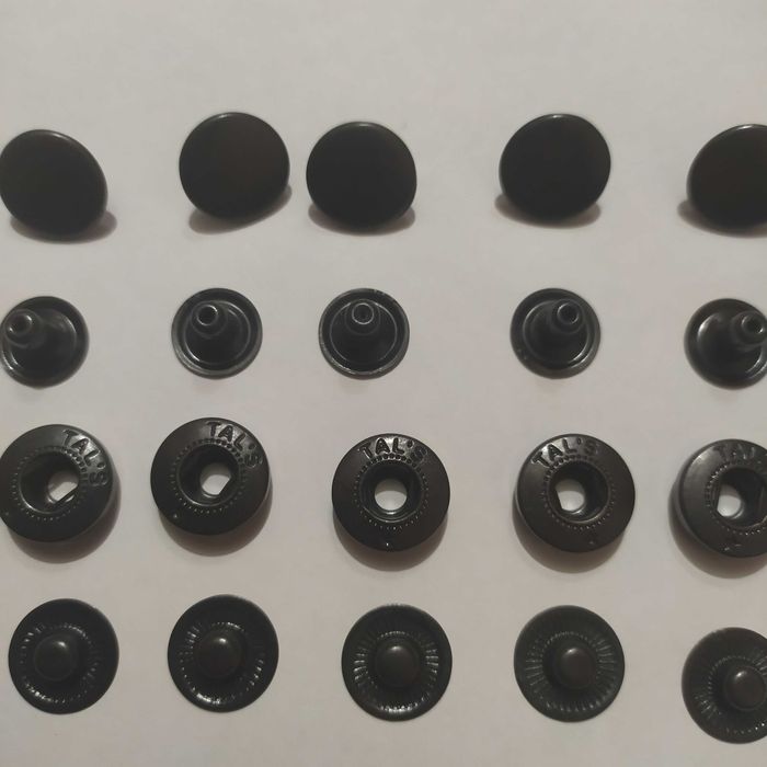 Кнопки Alfa 15 мм и пуговица для джинс 17 мм
