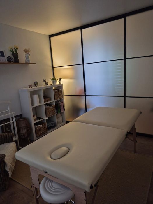 Оренда кабінету для масажу / косметологічних послуг у центрі Надвірної