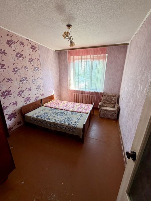Продаємо терміново 2 кімнатну на Крошні