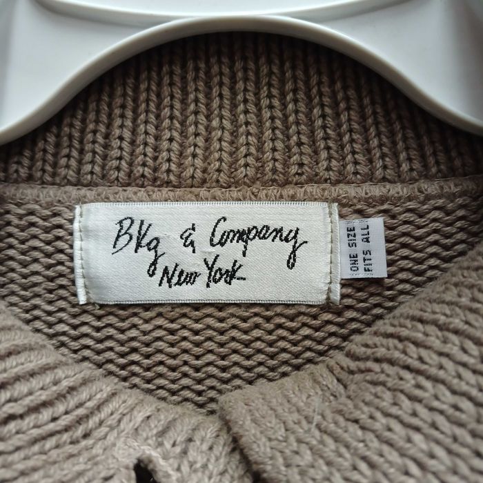 котонова кофта на гудзиках р. М/L