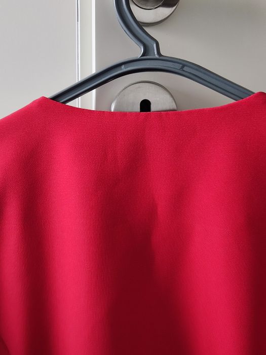 Blazer vermelho como novo