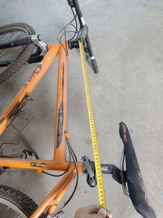 Bicicleta como nova em alumínio