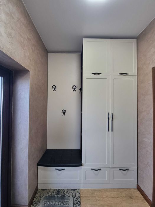 Без комісії будинок у заселеному котеджному містечку, сертифікат+