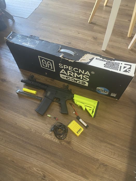 Conjunto Airsoft M4 Specna Arms SA-C02 + Acessórios