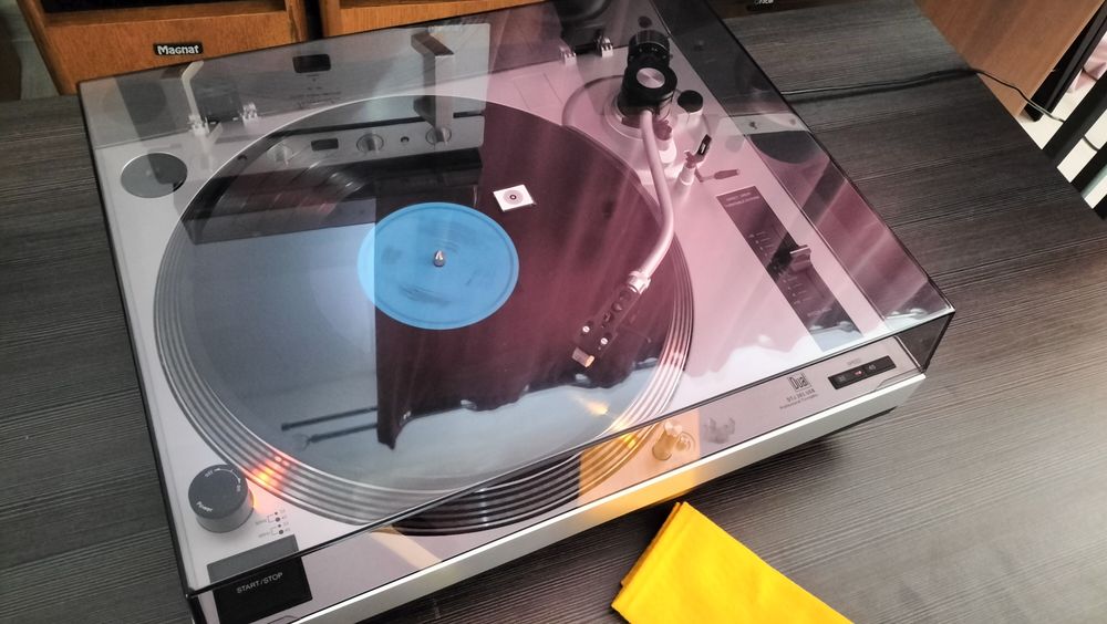 Gramofon Dual DTJ 301 USB