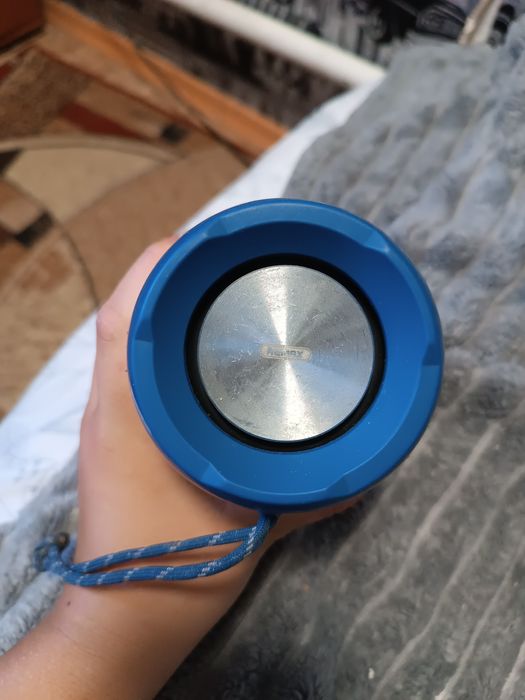 Блютуз колонка про