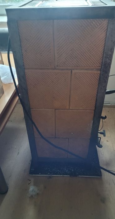Piec vintage kaflowy z wkładem elektrycznym