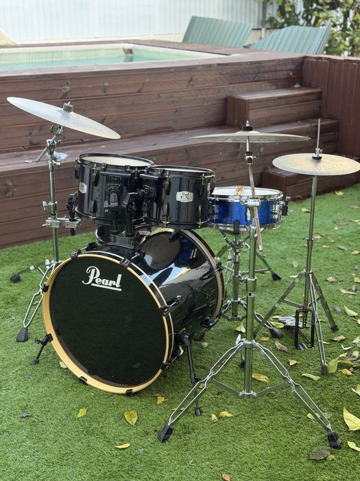 Bateria Acústica Pearl Export EX completa e novinha.