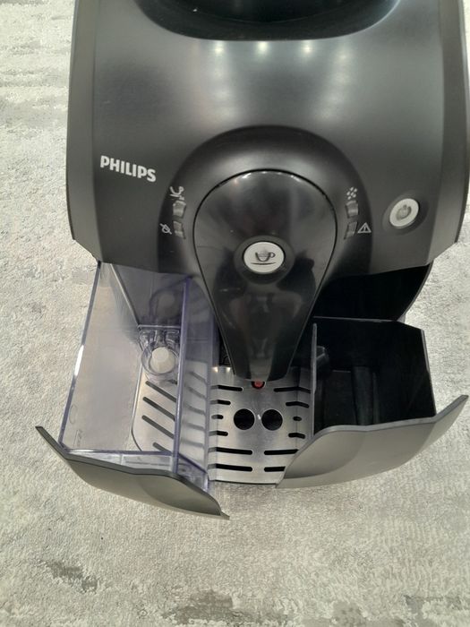 Кавомашина PHILIPS  HD8650
