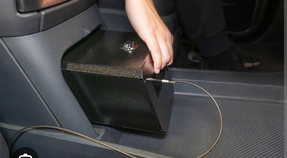 RIVIAN колонка б/у