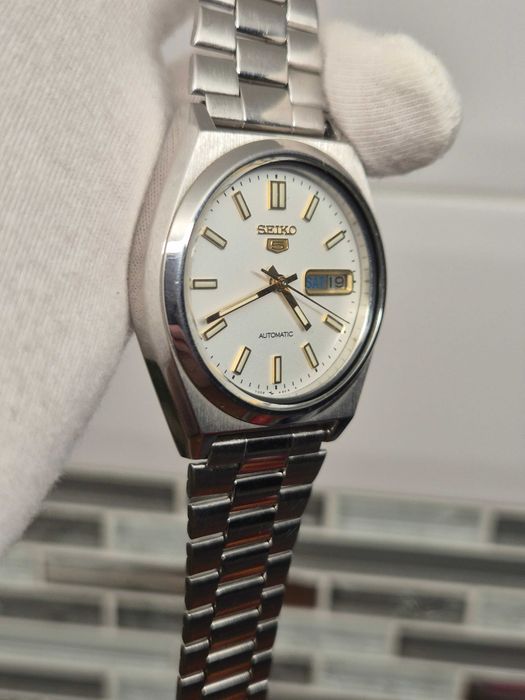 Zegarek *Seiko 5* automatic