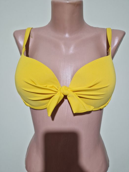 Biustonosz z kokardą żółty