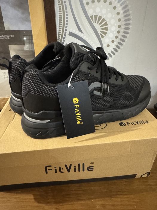 Sapatilhas novas pretas 43 - Fit Ville