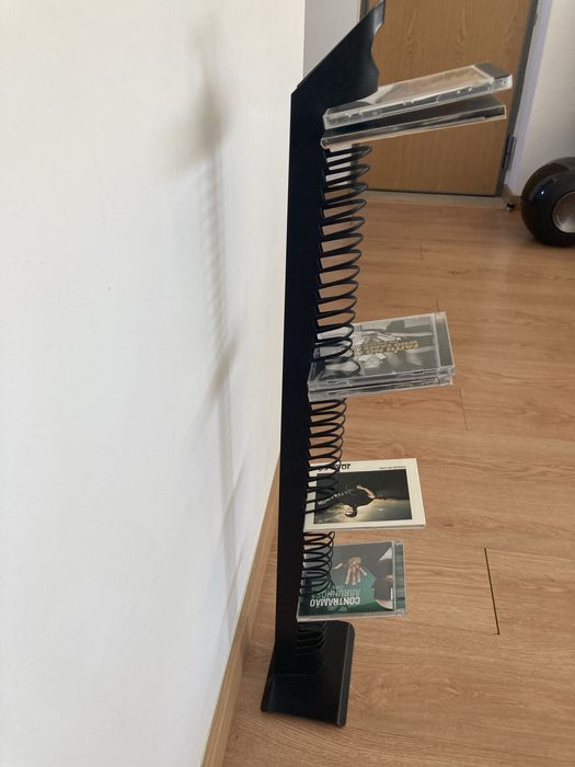 Suporte Metálico para organizar CD’s