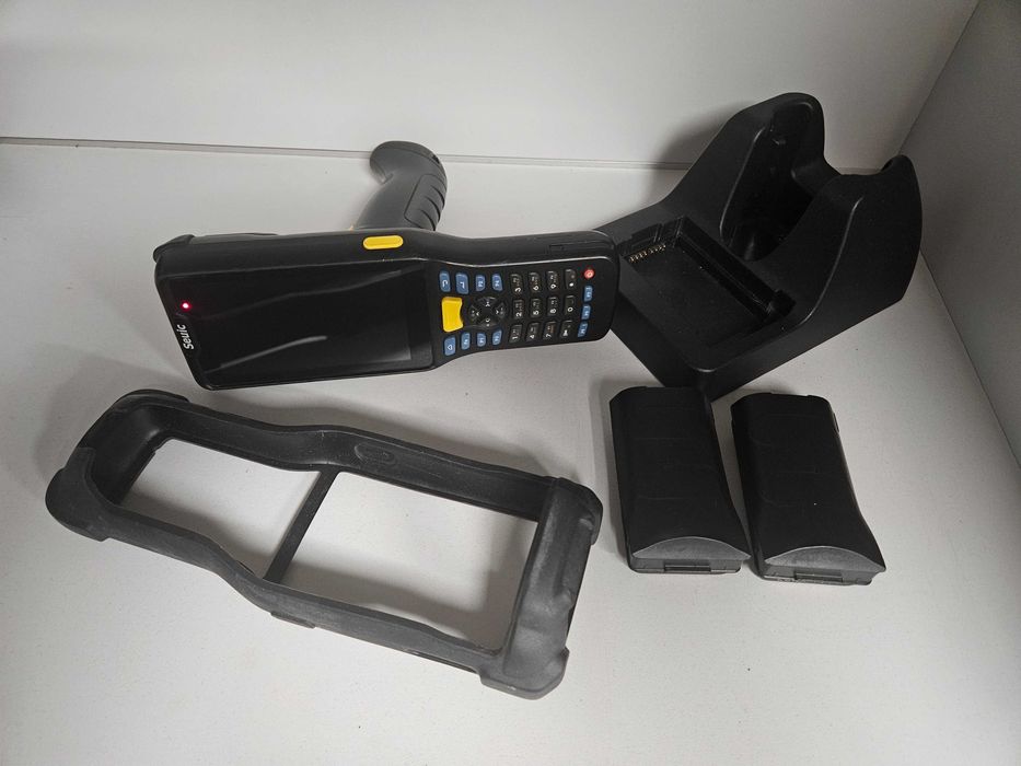 Seuic przenośny komputer czytnik kodów kreskowych