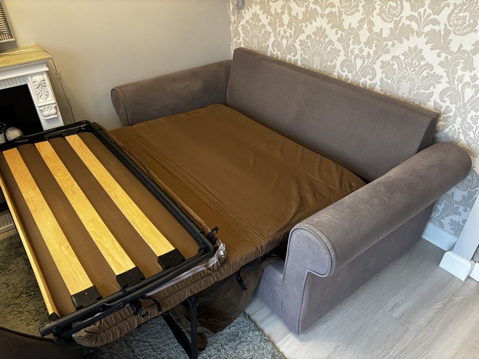 Sofa firmy Rafek, rozkładana, wym. 176 x 86 cm