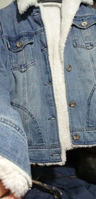 Продам джинсовку як нова