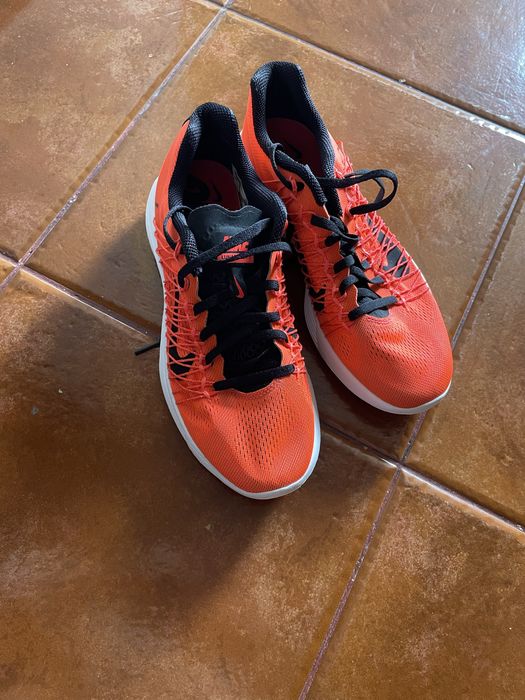 Tenis Nike novos