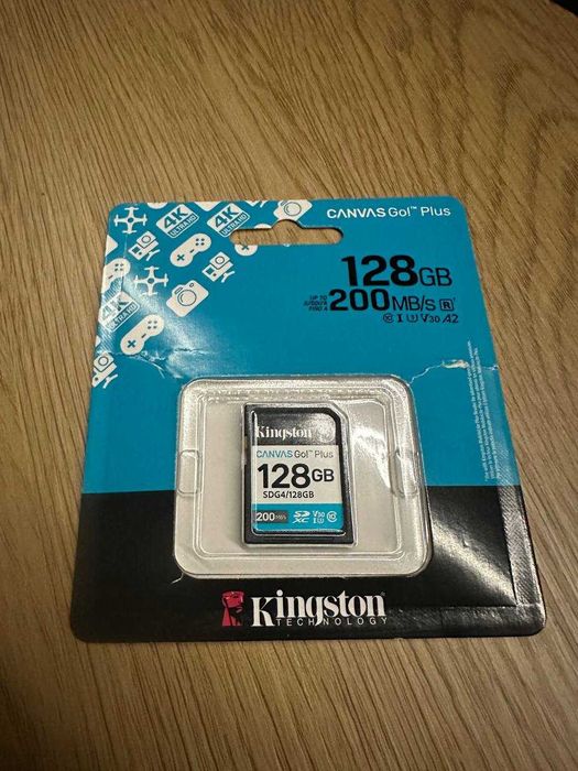 Карта пам`ятi SDXC 128GB UHS-I/U3 Class 10 Kingston Canvas БЕЗКОШТОВНА