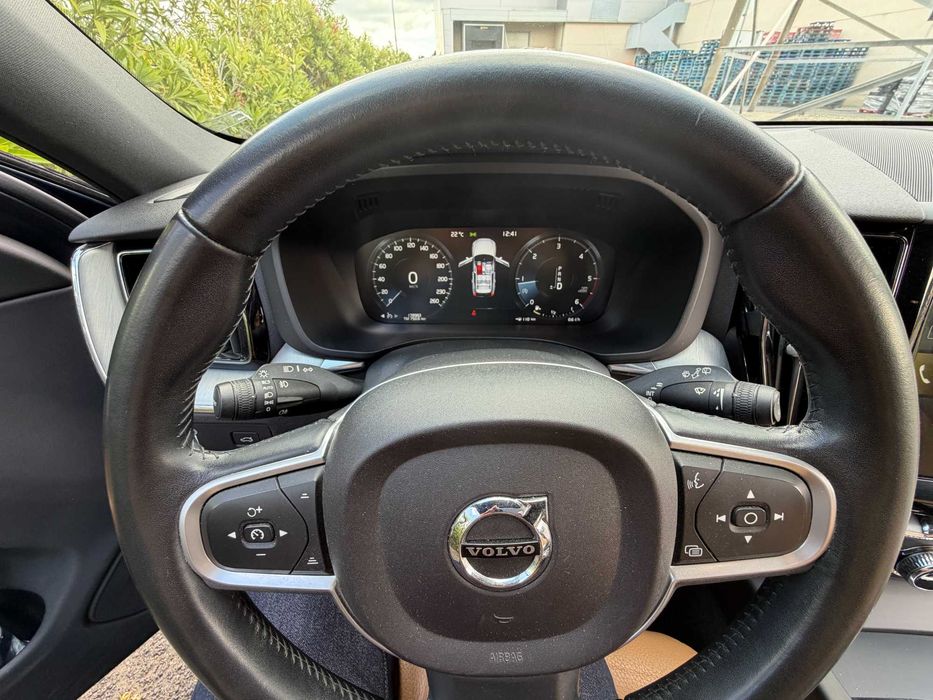 Particular Vende VOLVO XC60 D4