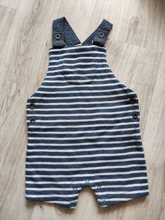 Spodenki ogrodniczki rozmiar 68 nowe