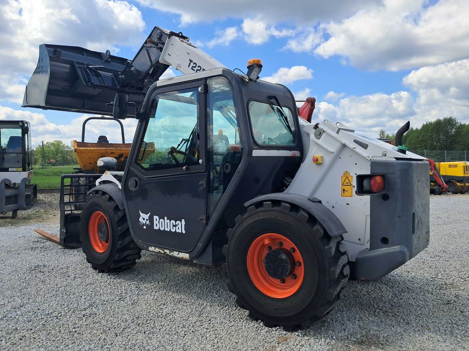 Ładowarka Teleskopowa BOBCAT T2250  / 14r! / Manitou 625 / Kramer / weidemann