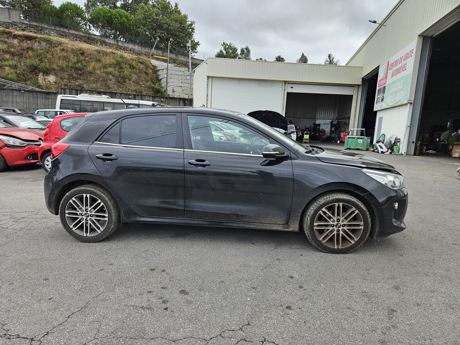 Kia Rio IV 1.0 T-GDi de 2017 para peças