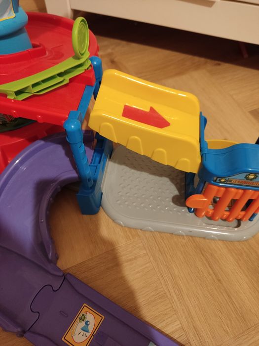 Stacja policyjna Tut Tut Vtech