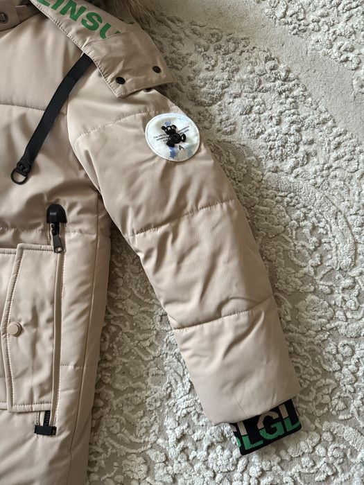 Зимова куртка на/для дівчинки 152-164 холлофайбер