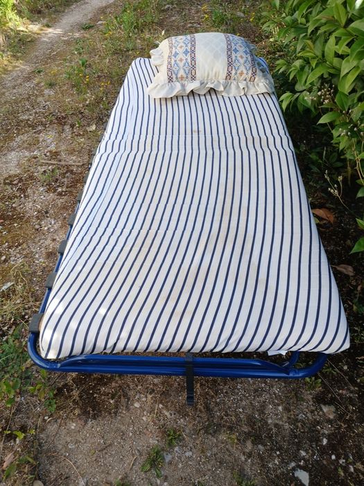 Cama de abrir e fechar
