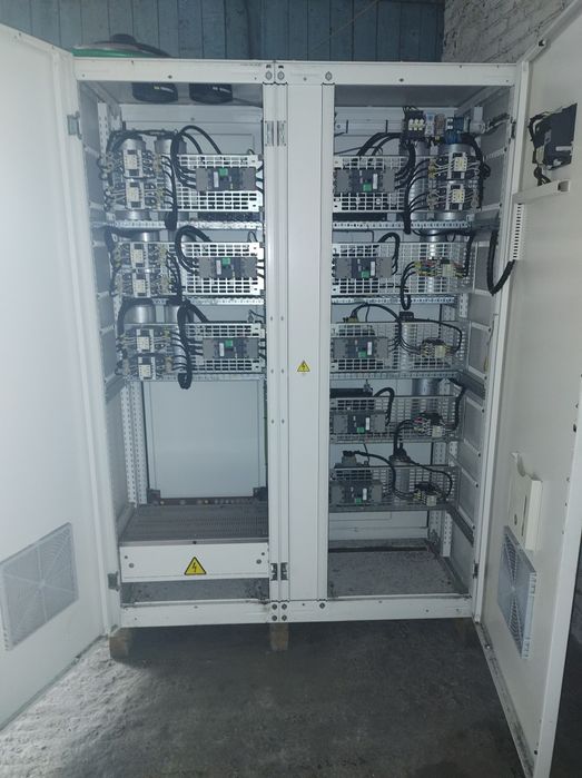 Конденсаторная установка Schneider -295КВАР