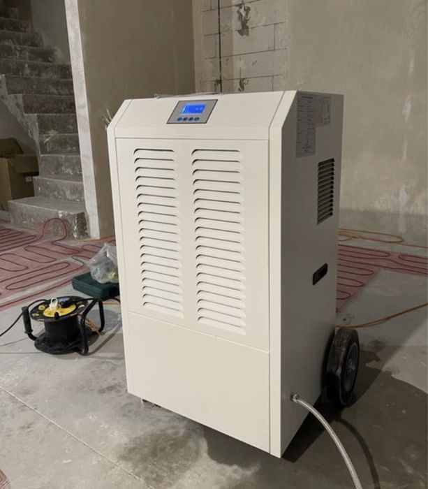 Оренда 140л осушувач повітря Прокат осушителя воздуха