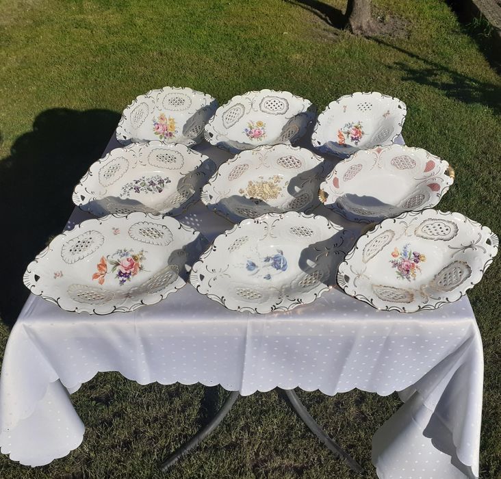 Корзинки цукерниця фарфор конфетница Чехословакія