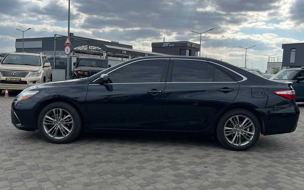 Toyota Camry 2015