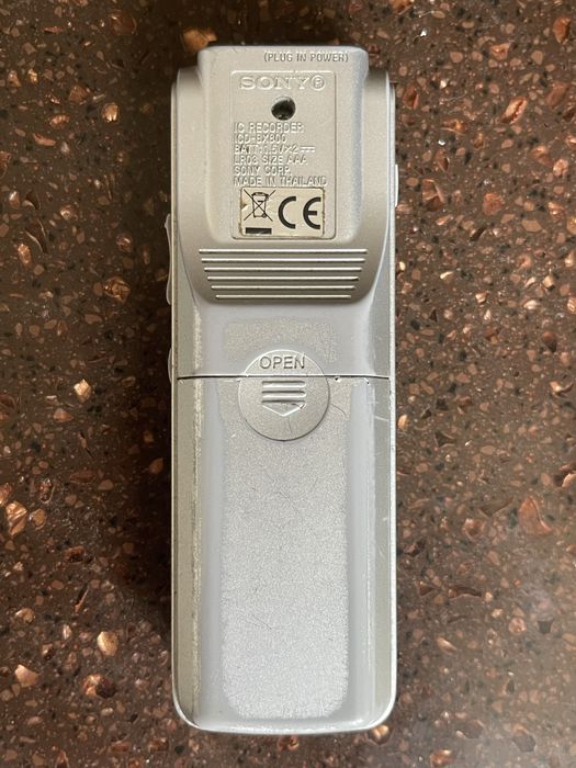 Диктофон Sony bx800 534 hrs