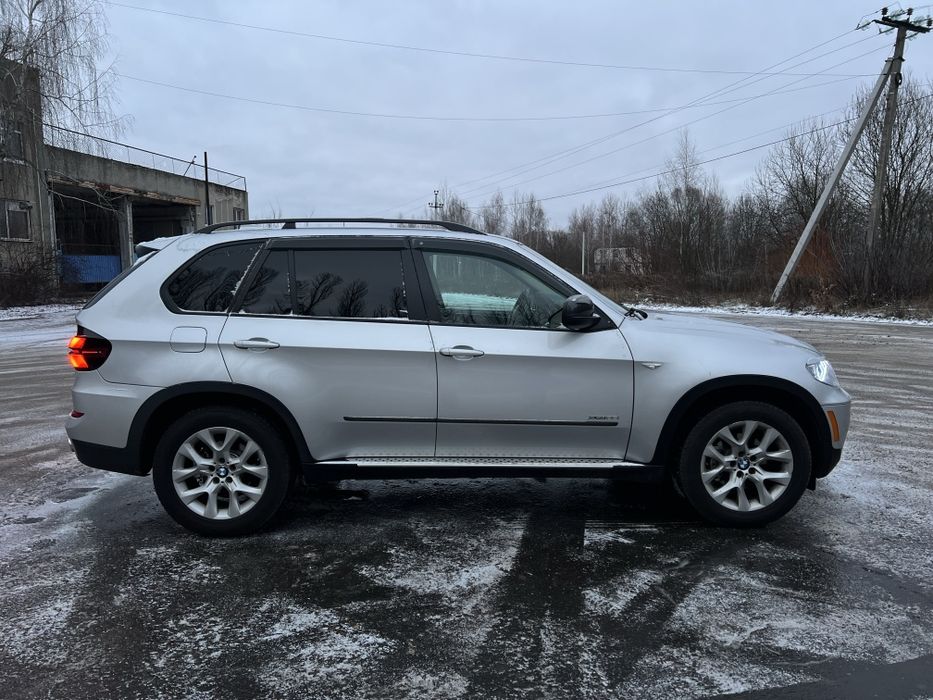 BMW X5 E70 3.0 бензин