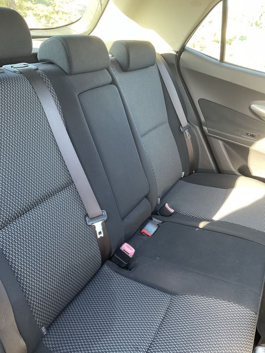 Toyota Auris 1.4D-4D foto 4