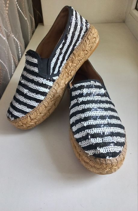 KurtGeiger,кожа,ст24,5см